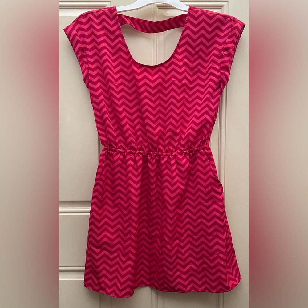 Candie’s Chevron Mini Dress size Medium